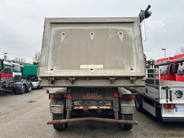 Tippsemitrailer LANGENDORF ALU Kipp-Auflieger mit 3 Achsen ca. 28m³