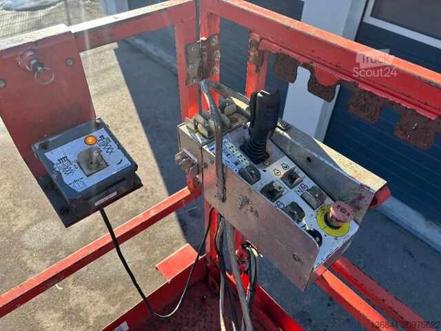 Elevador de tesoura SkyJack SJ6832RT - 11,70m Diesel Scherenarbeitsbühne