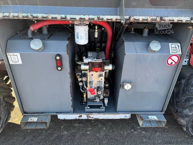 Elevador de tesoura SkyJack SJ6832RT - 11,70m Diesel Scherenarbeitsbühne