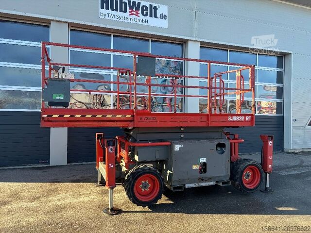 Elevador de tesoura SkyJack SJ6832RT - 11,70m Diesel Scherenarbeitsbühne