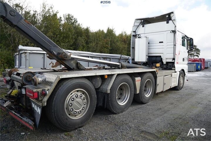 Sistem de braț cu cârlige MAN TGX 35.560