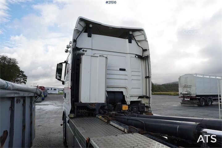 Sistem de braț cu cârlige MAN TGX 35.560