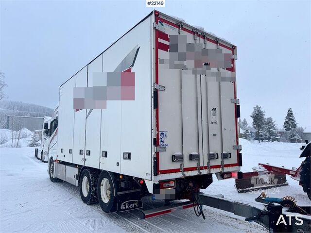 Kovček Volvo FH750 6x2 Box Truck with Full Side Opening and Ref