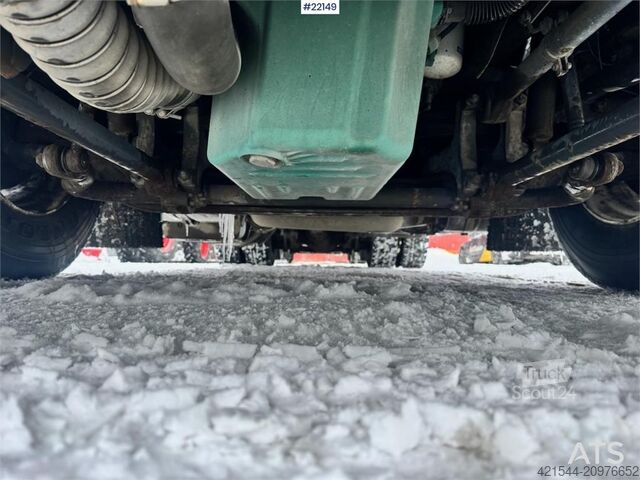 Kovček Volvo FH750 6x2 Box Truck with Full Side Opening and Ref