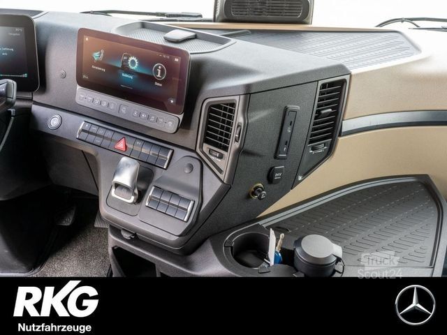 Standard SZM MERCEDES-BENZ ACTROS 1853 LS SZM m. Sattelkupplung GSR STANDHZ