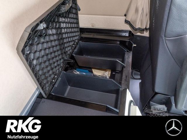 Standard SZM MERCEDES-BENZ ACTROS 1853 LS SZM m. Sattelkupplung GSR STANDHZ