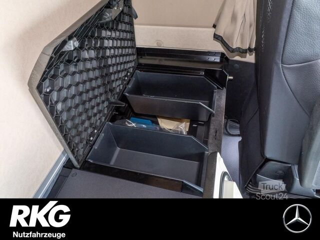 Standard SZM MERCEDES-BENZ ACTROS 1853 LS SZM m. Sattelkupplung GSR STANDHZ