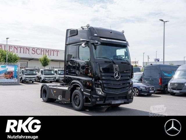 Tracteur routier standard MERCEDES-BENZ ACTROS 1853 LS SZM m. Sattelkupplung GSR STANDHZ