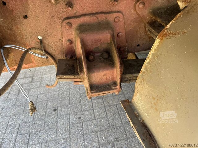 Kipper Renault G260 **BENNE-TIPPER**