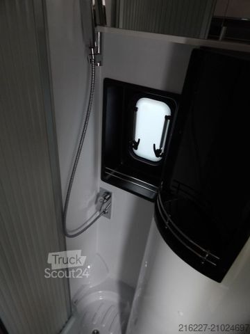 Camping-car PÖSSL Summit SHINE 540 AUFSTELLDACH+4 SITZPLÄTZE