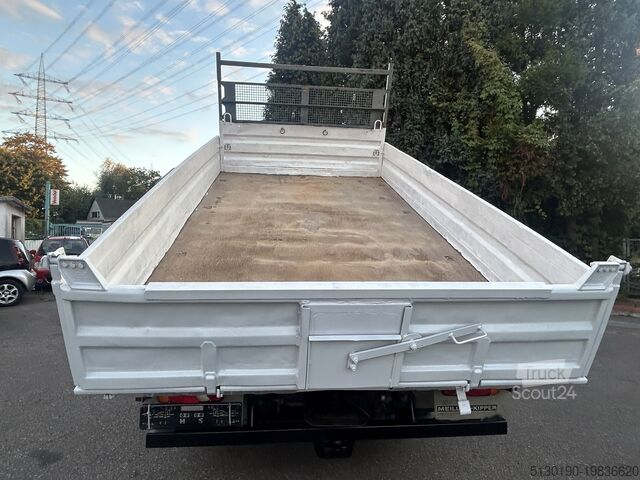 Driewegkiepwagen Iveco Iveco 100E18 Mailer 3 seiten Kipper