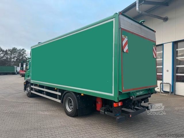 Vrachtwagen met bakwagen MERCEDES-BENZ 1824 L Koffer 7.2 Seitentür LBW 2t Kamera
