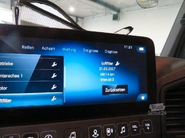 Camion caisson MERCEDES-BENZ 1824 L Koffer 7.2 Seitentür  LBW 2t Kamera