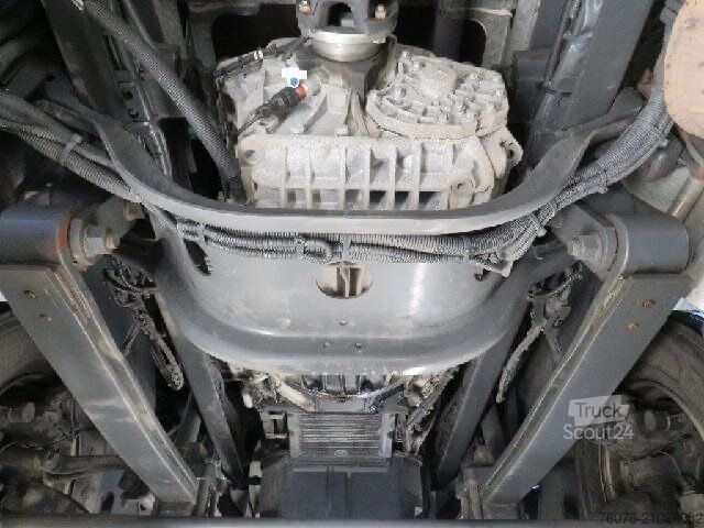 Camion caisson MERCEDES-BENZ 1824 L Koffer 7.2 Seitentür LBW 2t Kamera
