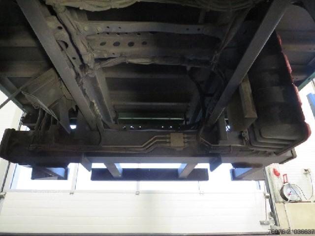 Camion caisson MERCEDES-BENZ Atego 1524 L 7.2 m Koffer LBW2t Seitentür Kamera