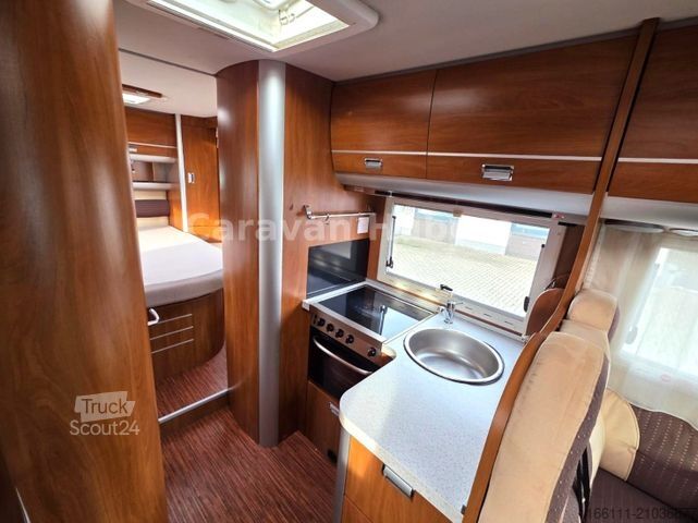 Camping-car semi-intégré LAIKA Kreos 3012 - Queensbett -  - Solar -