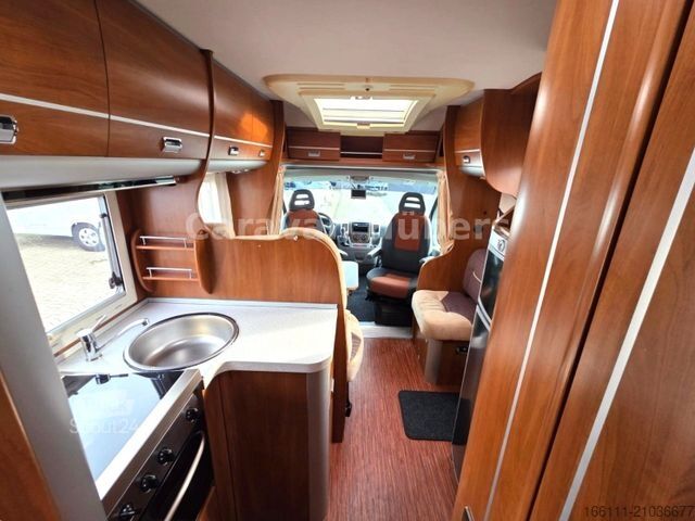 Camping-car semi-intégré LAIKA Kreos 3012 - Queensbett -  - Solar -