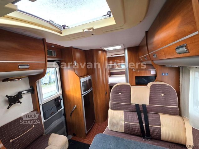 Camping-car semi-intégré LAIKA Kreos 3012 - Queensbett -  - Solar -