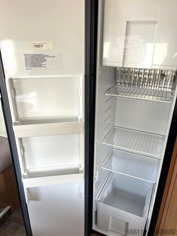 Camping-car semi-intégré EURAMOBIL Profila 690 HB - Festbett -  - Klima