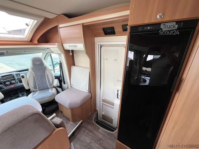 Camping-car semi-intégré EURAMOBIL Profila 690 HB - Festbett -  - Klima