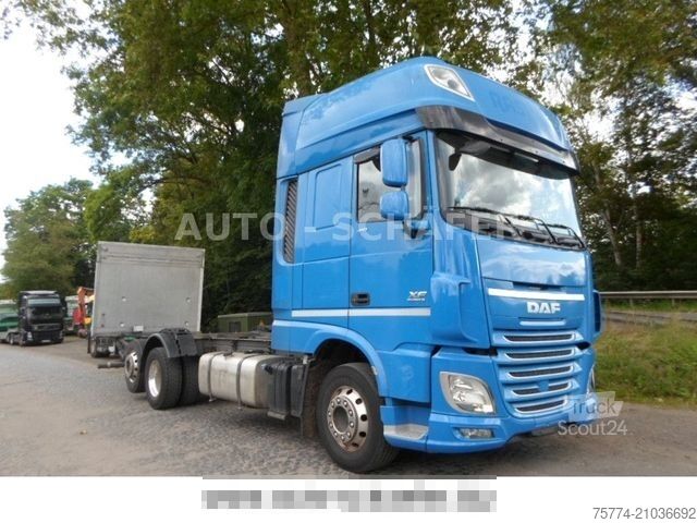 Vrachtwagenchassis DAF XF 410/6x2/ SSC/ Ladebordwand/ 7 STÜCK VORHANDEN