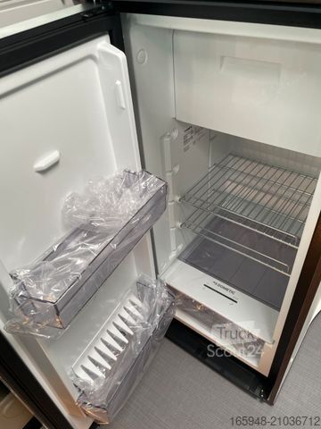 Autocaravana PÖSSL Summit Prime 640 | Automatik | Rühl Leder |