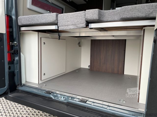 Autocaravana PÖSSL Summit Prime 640 | Automatik | Rühl Leder |