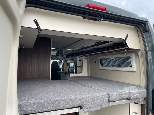 Autocaravana PÖSSL Summit Prime 640 | Automatik | Rühl Leder |