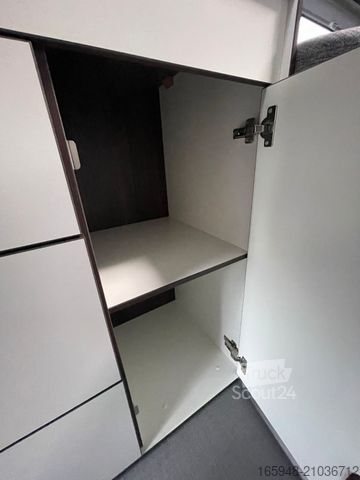 Autocaravana PÖSSL Summit Prime 640 | Automatik | Rühl Leder |