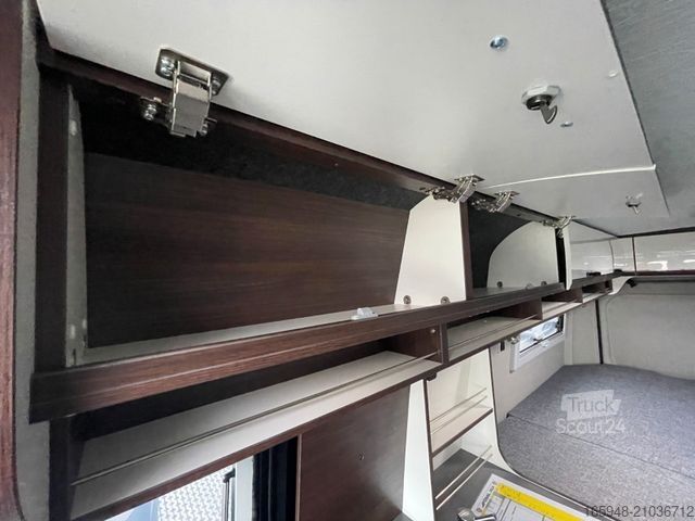 Autocaravana PÖSSL Summit Prime 640 | Automatik | Rühl Leder |