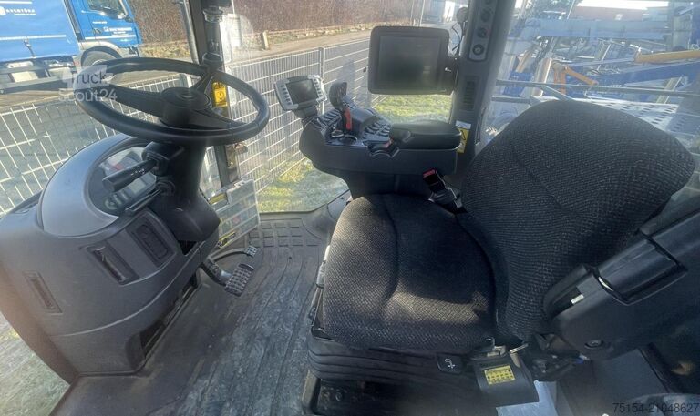 Pulvérisateur de pesticides Challenger Rogator 655 B