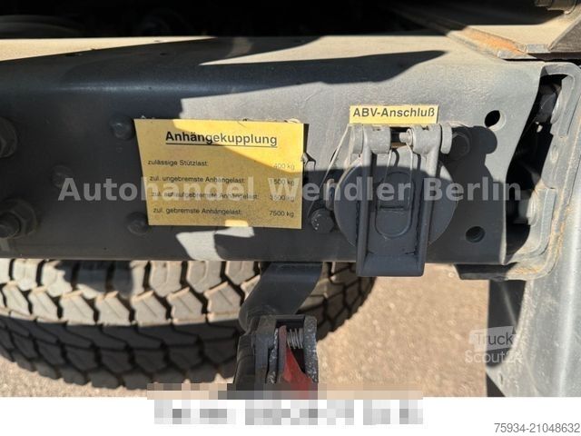 друго MERCEDES-BENZ 811 gr Haus 6 Sitze rre  orig.31tkm