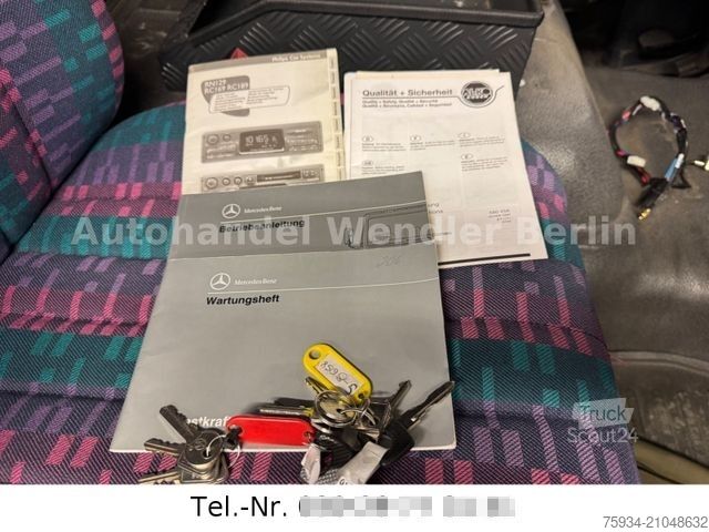 друго MERCEDES-BENZ 811 gr Haus 6 Sitze rre  orig.31tkm