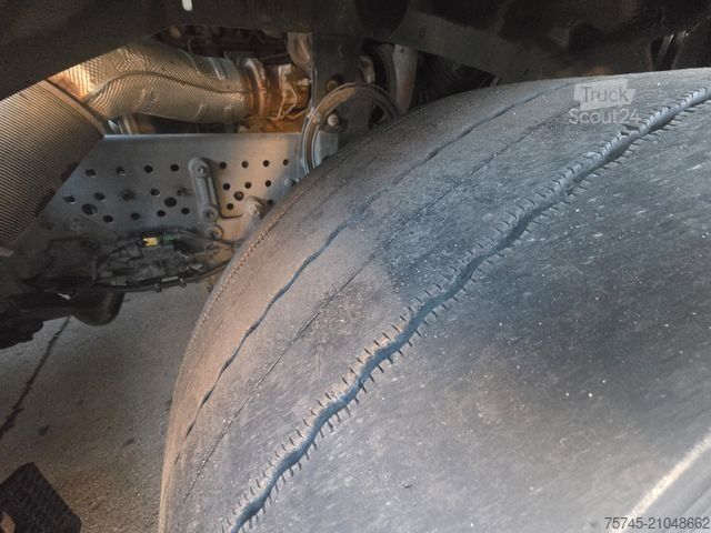 Car carrier truck MERCEDES-BENZ ACTROS 1853 *TOP*ACC* GIGASPACE * LOHR * 2X TANK