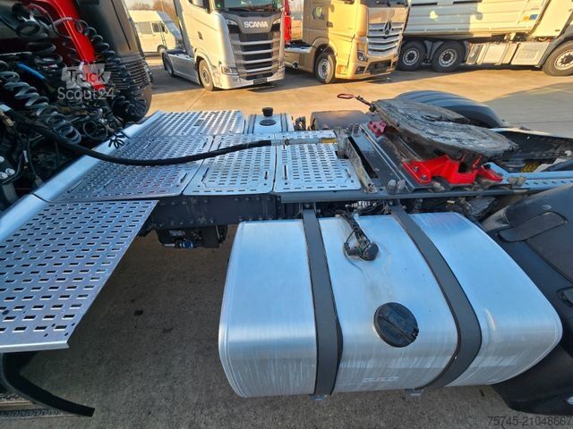 Tracteur routier standard DAF XF 480 * KIPPHYDR. * ACC * RETARDER * STANDHEIZ