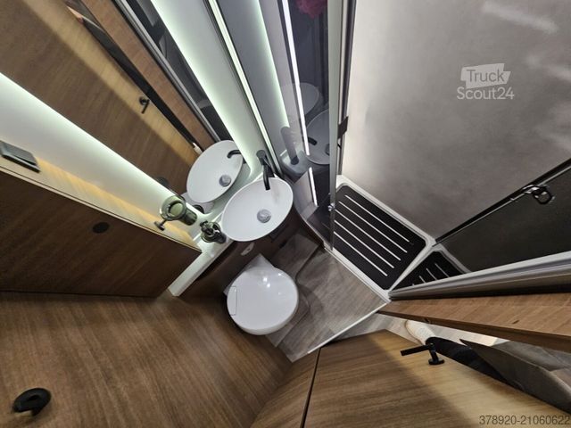 Semi-integrated camper BENIMAR Mileo M282 NEUHEIT / RUNDSITZGRUPPE HECK