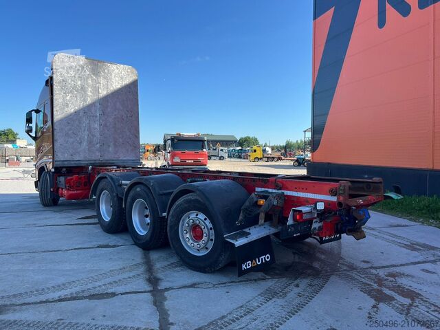 Podwozie z kabiną Volvo FH 540 8x4*4 GLOBE XL / 9 ton FRONT AXLE / CHAS...