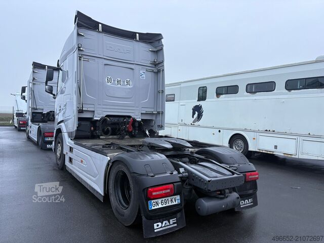 Standard tractor unit DAF XG 480