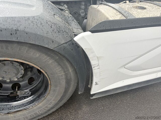 Standard tractor unit DAF XG 480