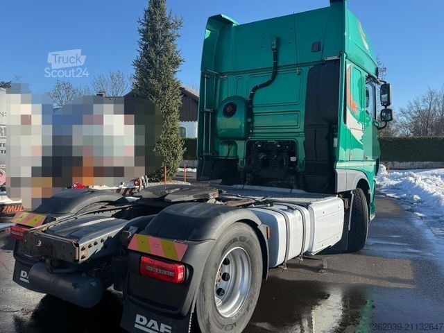 Standard tractor unit DAF XF 460 ADR GEFAHRENGUT 1 A ZUSTAND