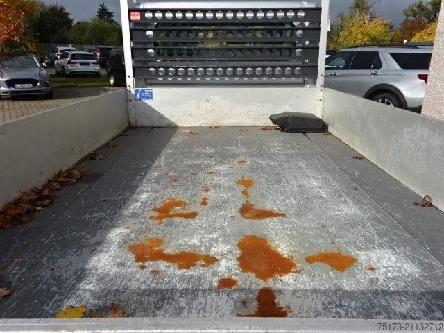 Tippbil skåpbil PEUGEOT Boxer 3,0L HDi 435 L4 Kipper Navi Klimaaut.