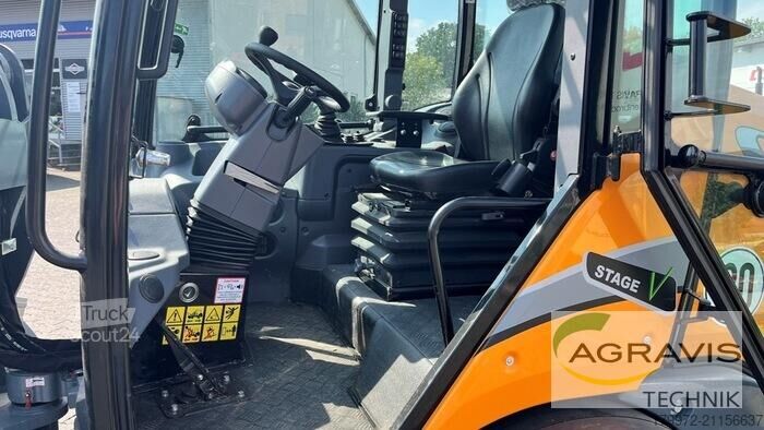 Yard loader Giant G5000