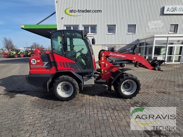 Дворен товарач Schäffer 6680 Z