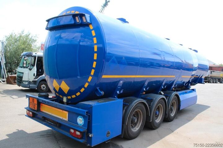Tankauflieger  WILLIG Diesel/Benzin SELBSTAUSLÄUFER Nr.: 038