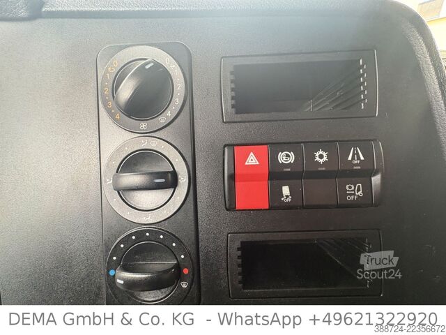 Tovorno vozilo s ravno platformo in ponjavo MERCEDES-BENZ Atego 1527*E6a*LBW*Klima*TÜV*AHK*Bordwände