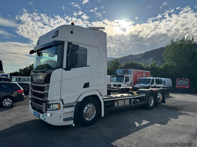 Nákladné vozidlo s výmennou nadstavbou SCANIA R 450 Retarder Voll Luft Lift Achse