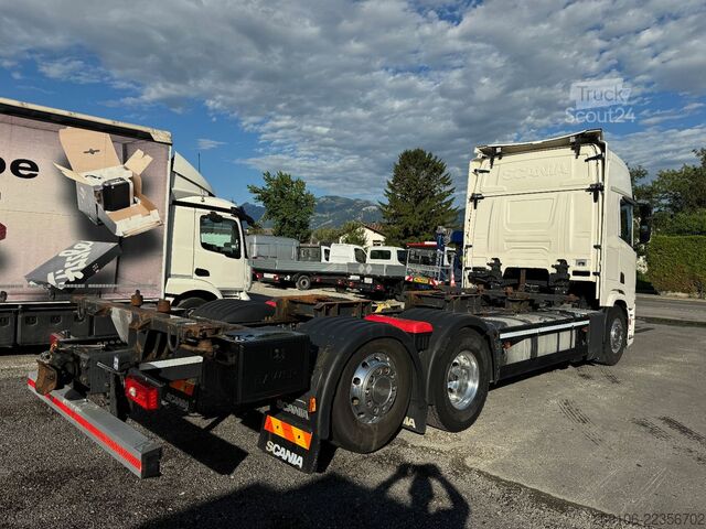 Nákladné vozidlo s výmennou nadstavbou SCANIA R 450 Retarder Voll Luft Lift Achse