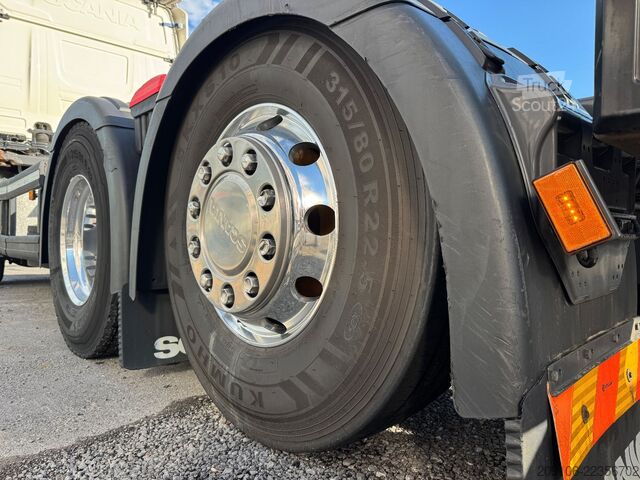Nákladné vozidlo s výmennou nadstavbou SCANIA R 450 Retarder Voll Luft Lift Achse