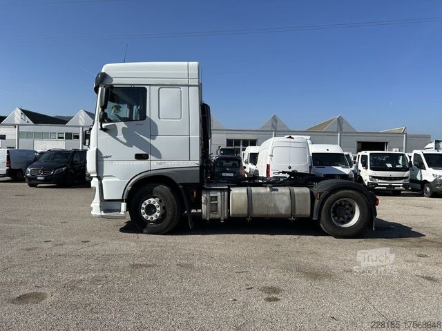 Trækker DAF XF 530 FT