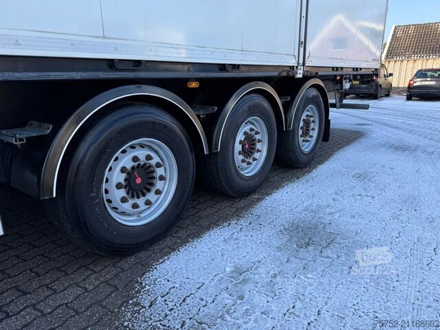 Transporte refrigerado/congelado Van Hool Moeyerson Side doors/Seitenturen Carrier Vector...